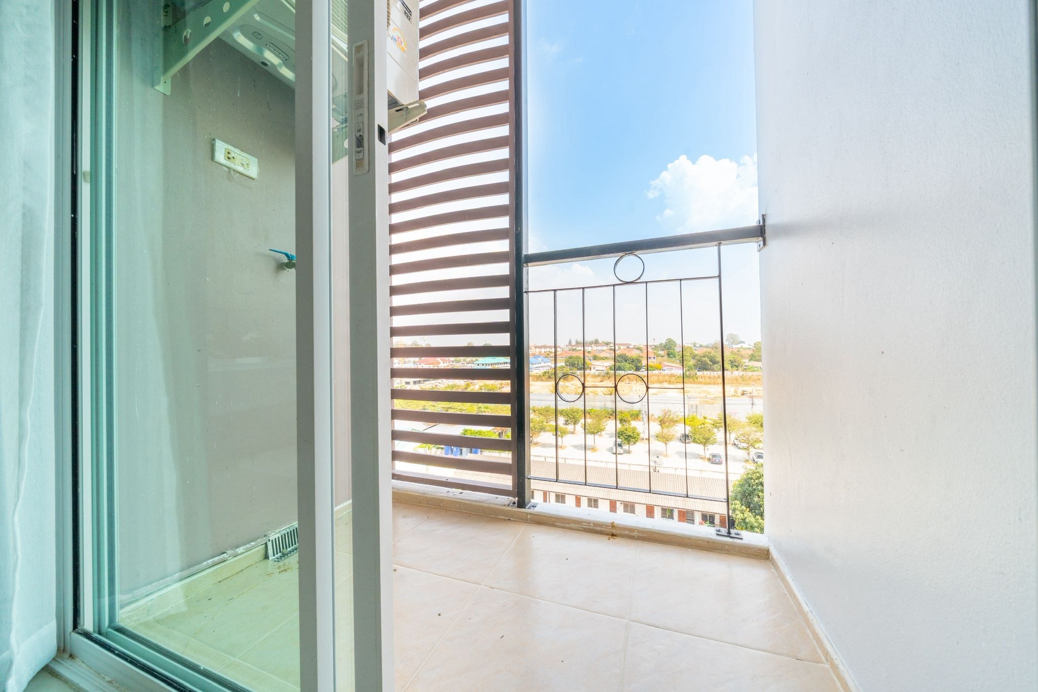 Fully Renovated City View Studio Condo In East Pattaya photo 10