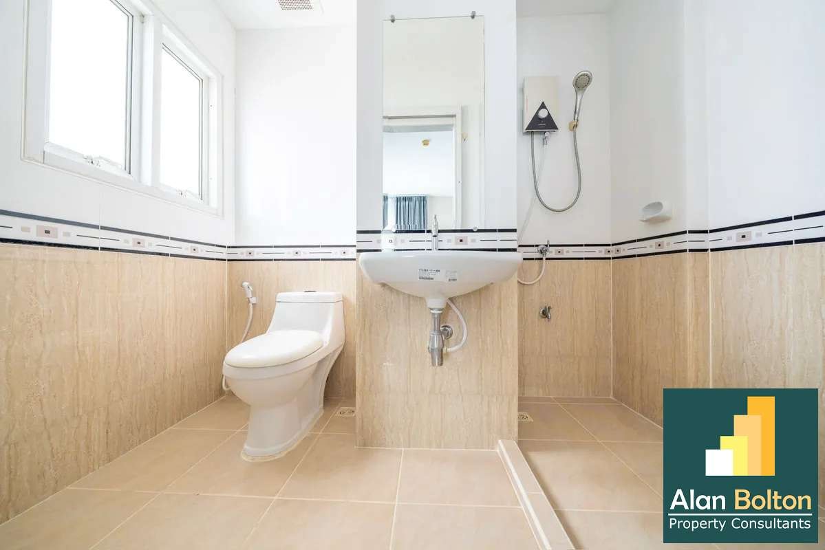 Fully Renovated Partial Ocean View 2 Bed 2 Bath Condo In East Pattaya photo 6