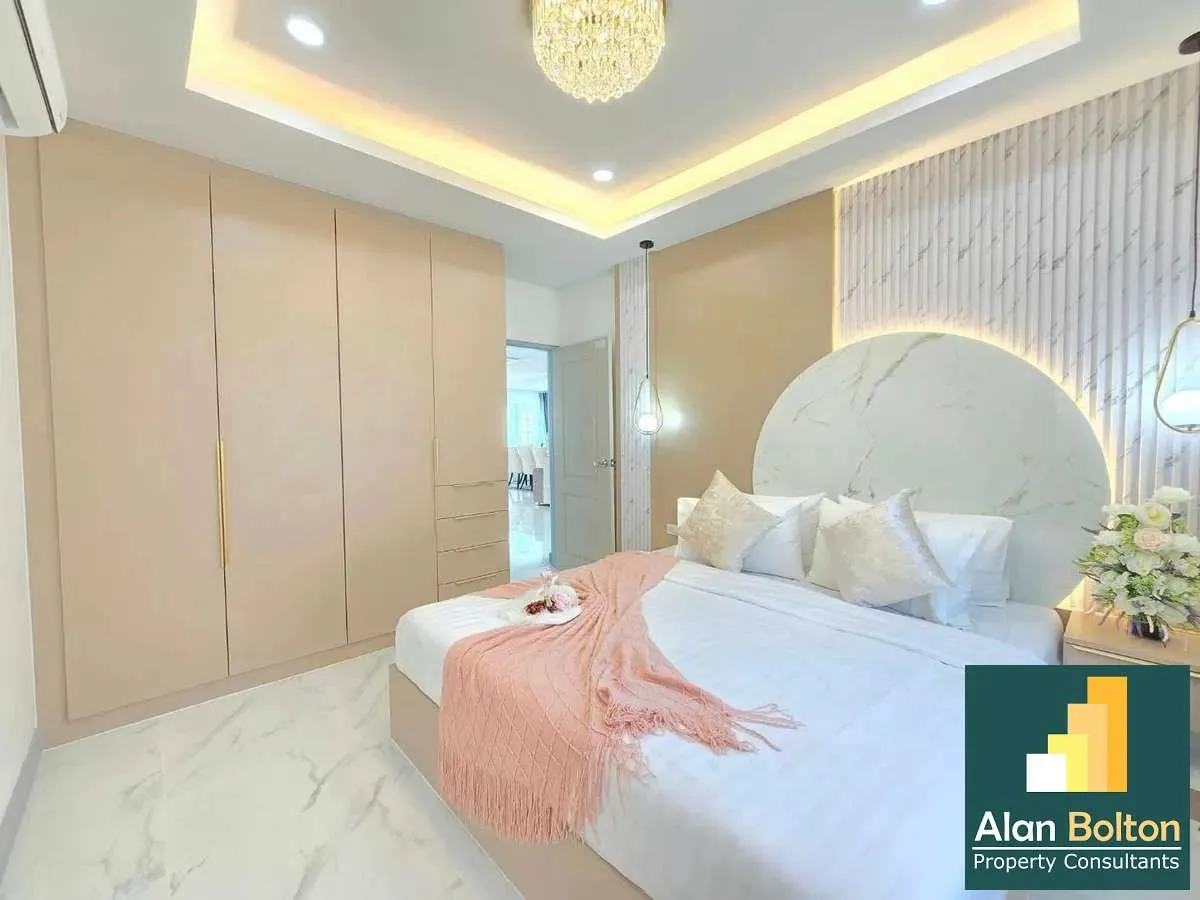 Brand New Pool Villa 4 Bedrooms 5 Bathrooms in Central Park 5 for SALE photo 20