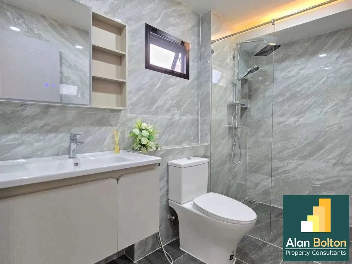 Brand New Pool Villa 4 Bedrooms 5 Bathrooms in Central Park 5 for SALE photo 4