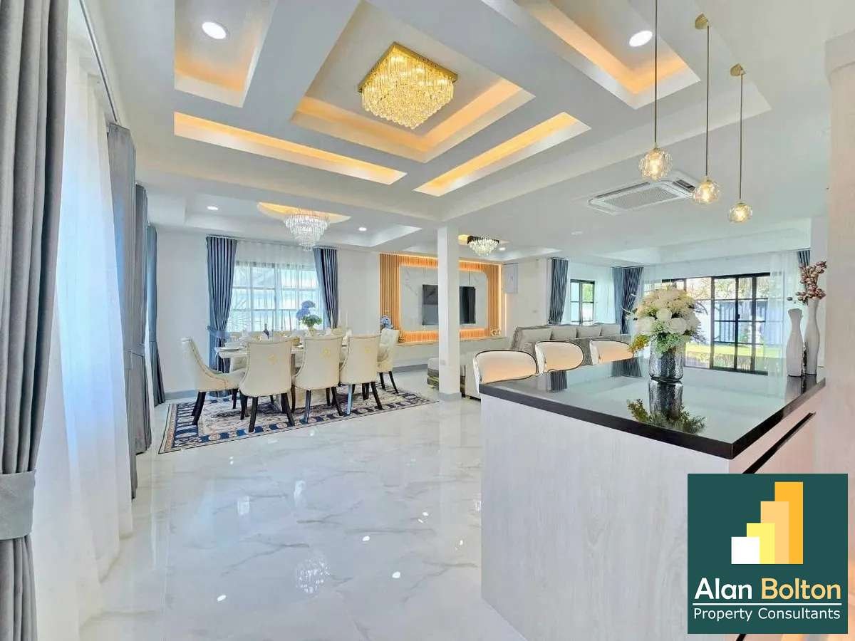 Brand New Pool Villa 4 Bedrooms 5 Bathrooms in Central Park 5 for SALE photo 17