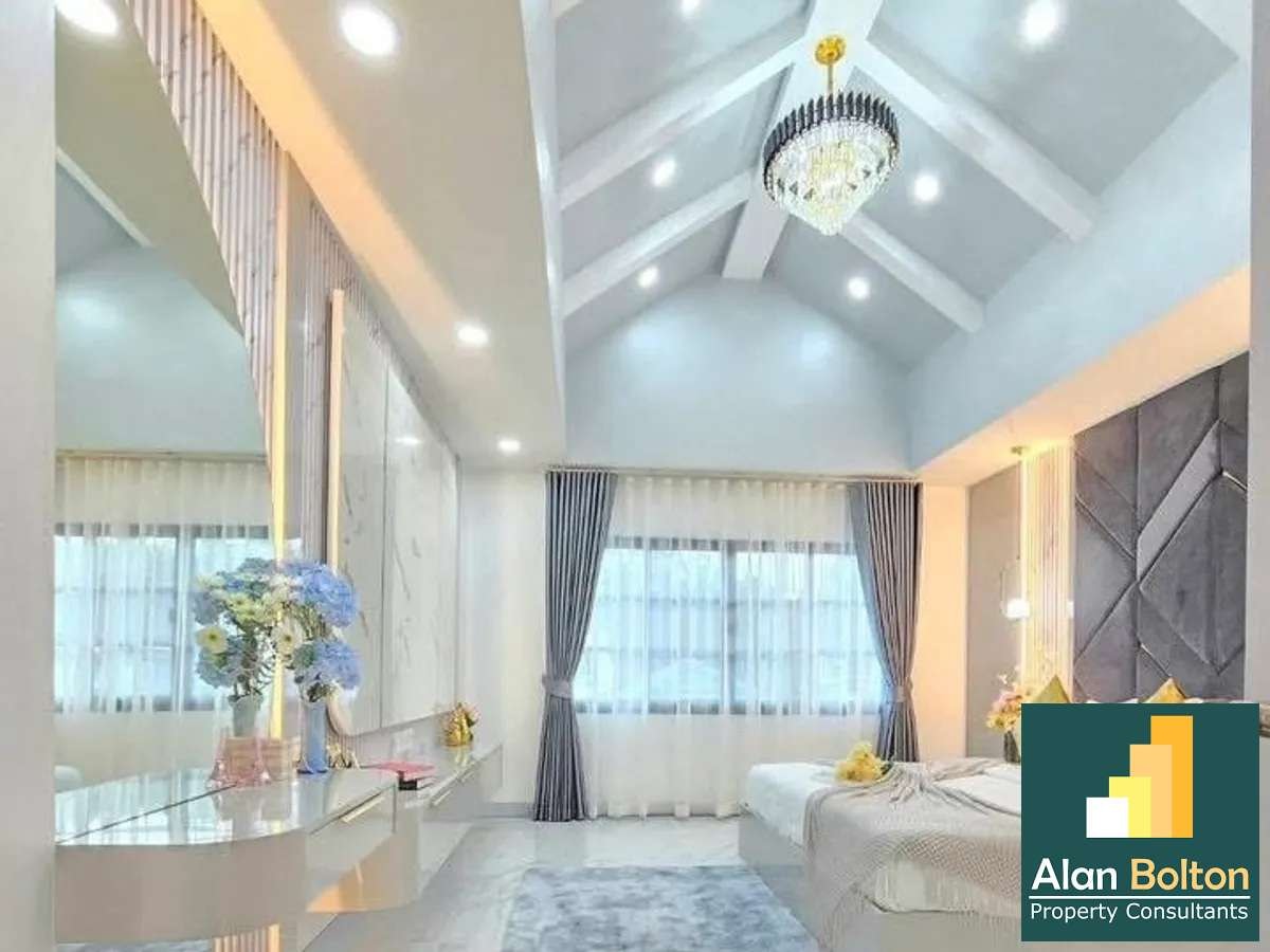 Brand New Pool Villa 4 Bedrooms 5 Bathrooms in Central Park 5 for SALE photo 14