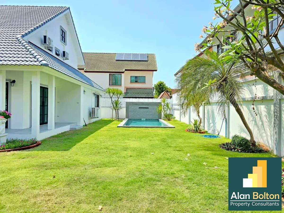 Brand New Pool Villa 4 Bedrooms 5 Bathrooms in Central Park 5 for SALE photo 3