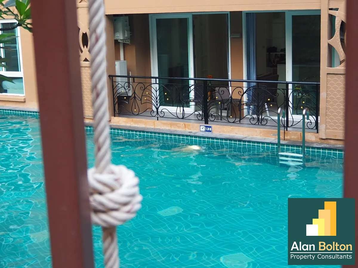 Two Bedroom Condo For Sale In Jomtien photo 7