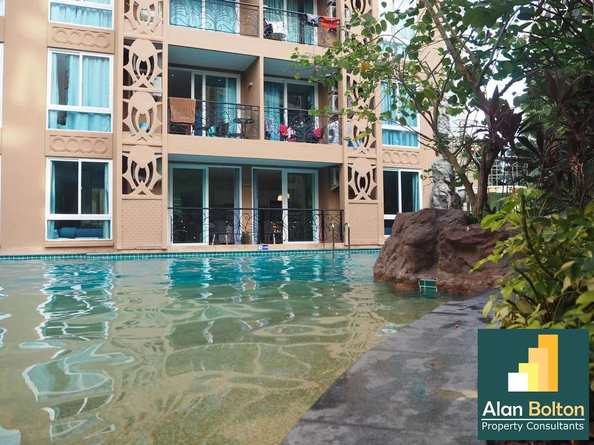 Two Bedroom Condo For Sale In Jomtien photo 13