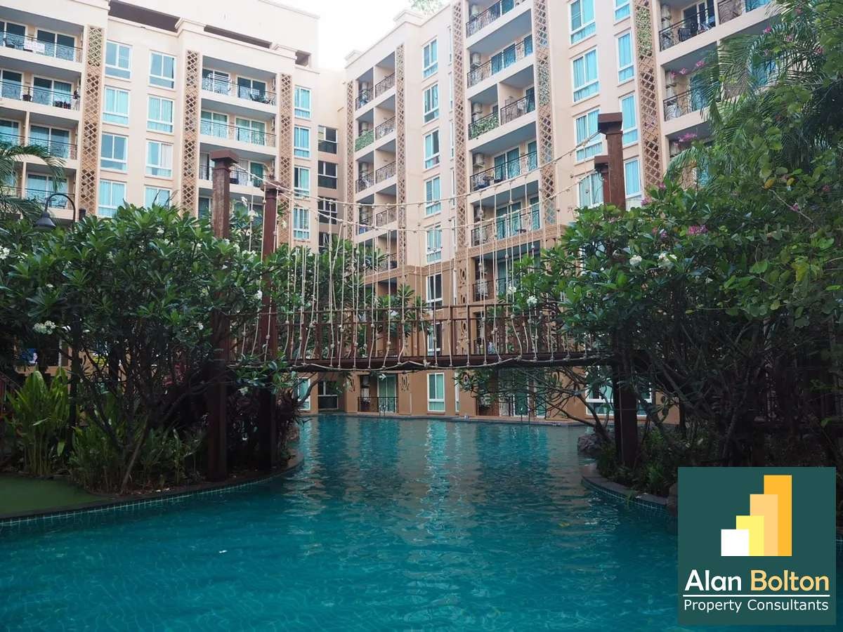 Two Bedroom Condo For Sale In Jomtien photo 8
