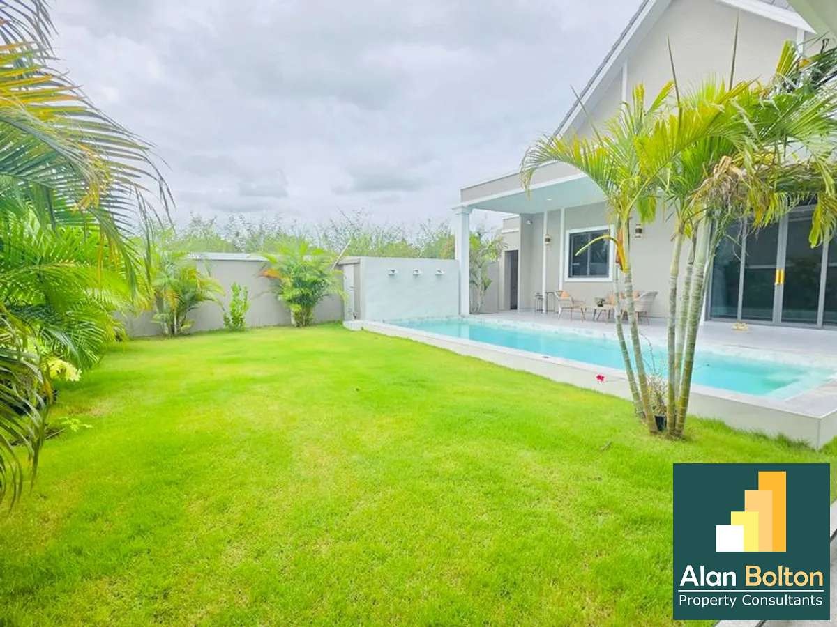 Brand New Pool Villa 3 bedrooms 4 bathrooms in Siam Country Club for SALE photo 5