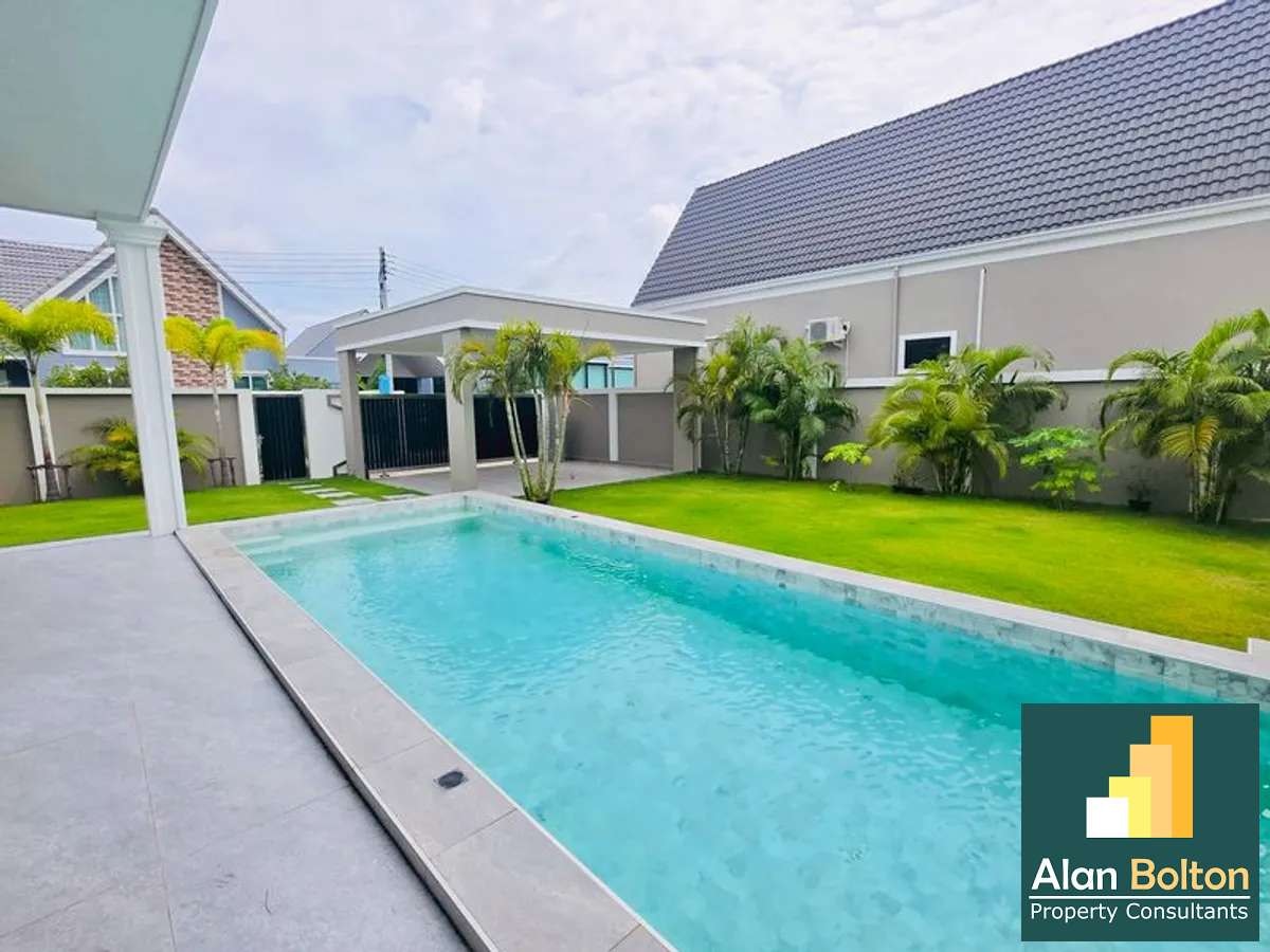 Brand New Pool Villa 3 bedrooms 4 bathrooms in Siam Country Club for SALE