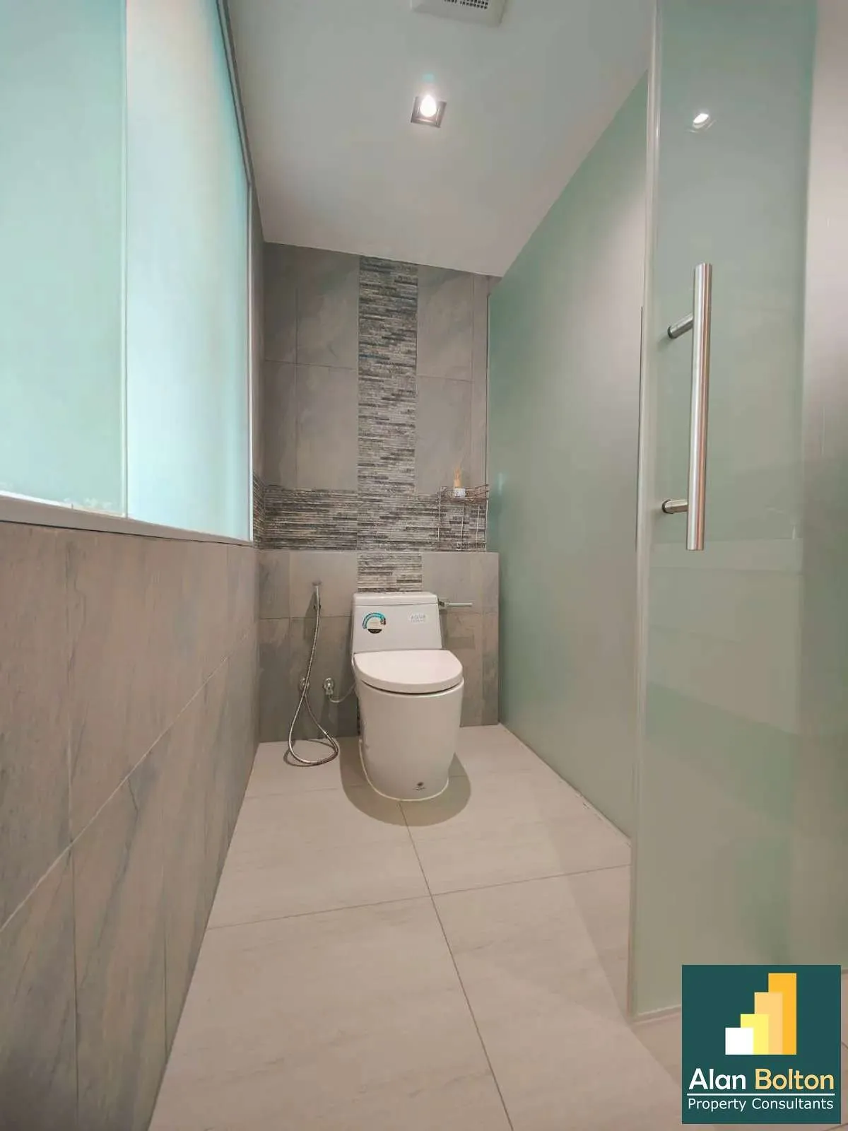 1 Bedroom 1 Bathroom in The Sands Condo photo 6