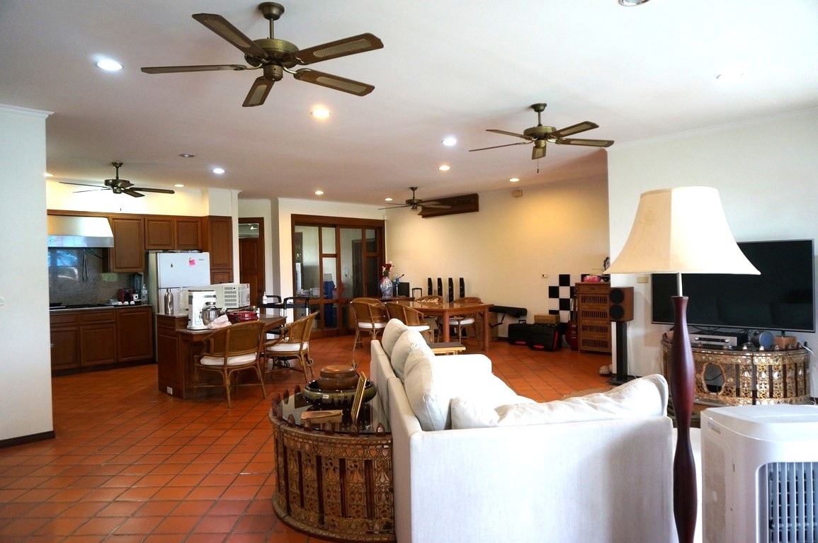 Phoenix Golf Huai yai Pool Villa For Rent photo 23
