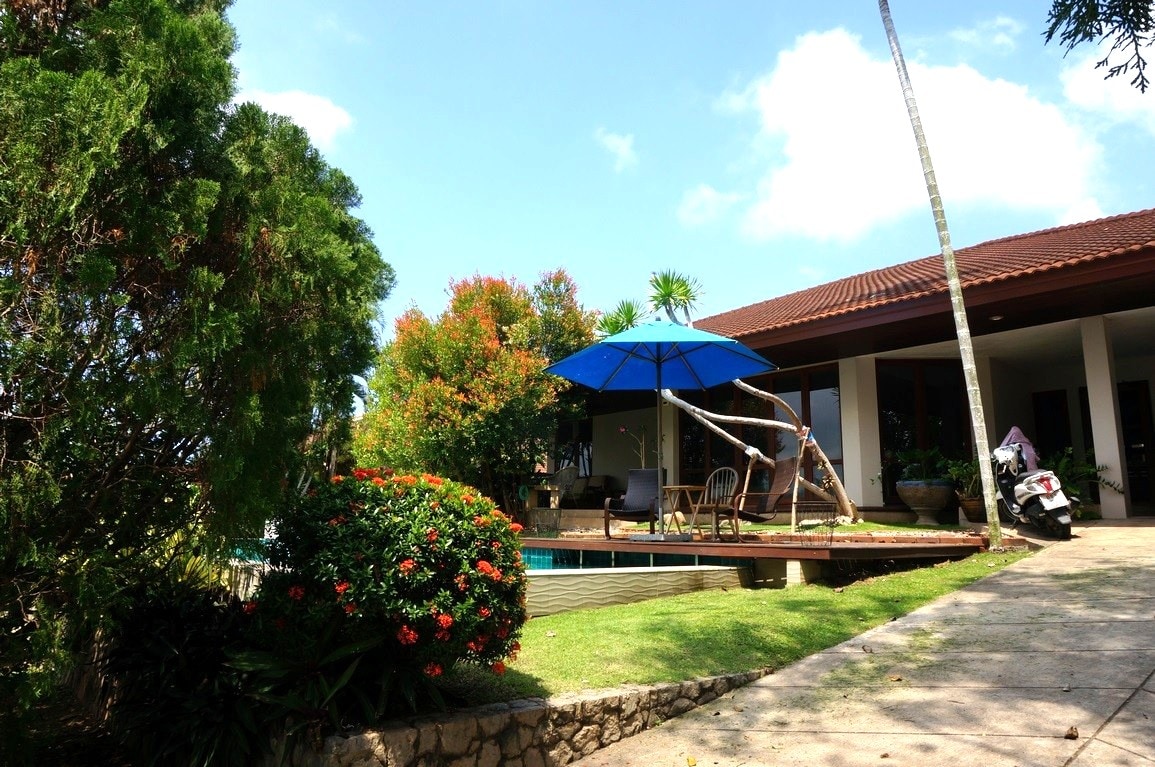 Phoenix Golf Huai yai Pool Villa For Rent photo 16