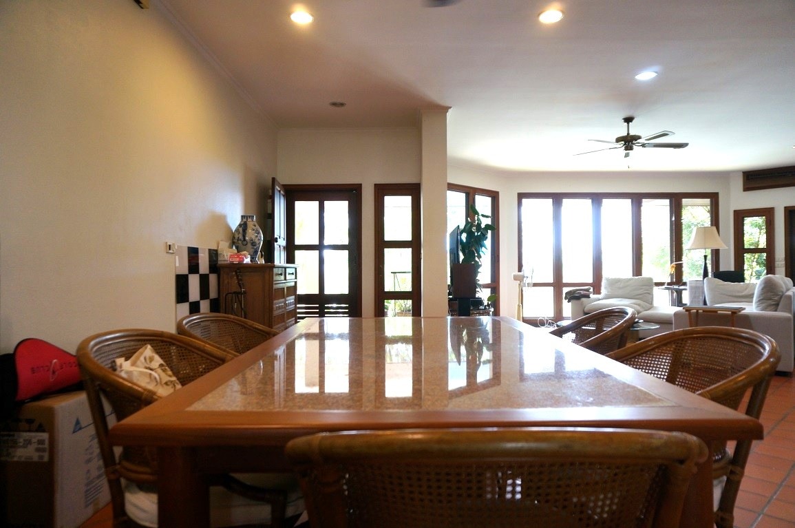 Phoenix Golf Huai yai Pool Villa For Rent photo 26