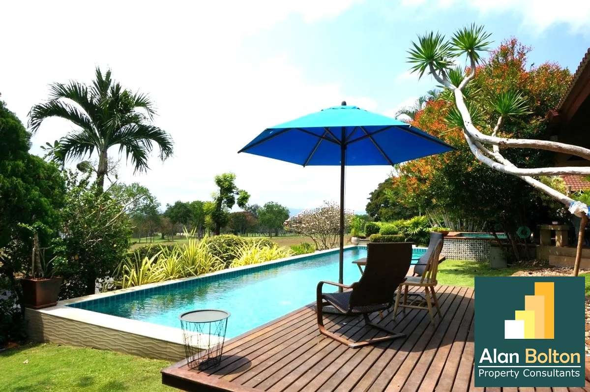 Phoenix Golf Huai yai Pool Villa For Rent photo 5