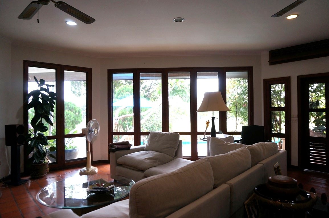 Phoenix Golf Huai yai Pool Villa For Rent photo 27