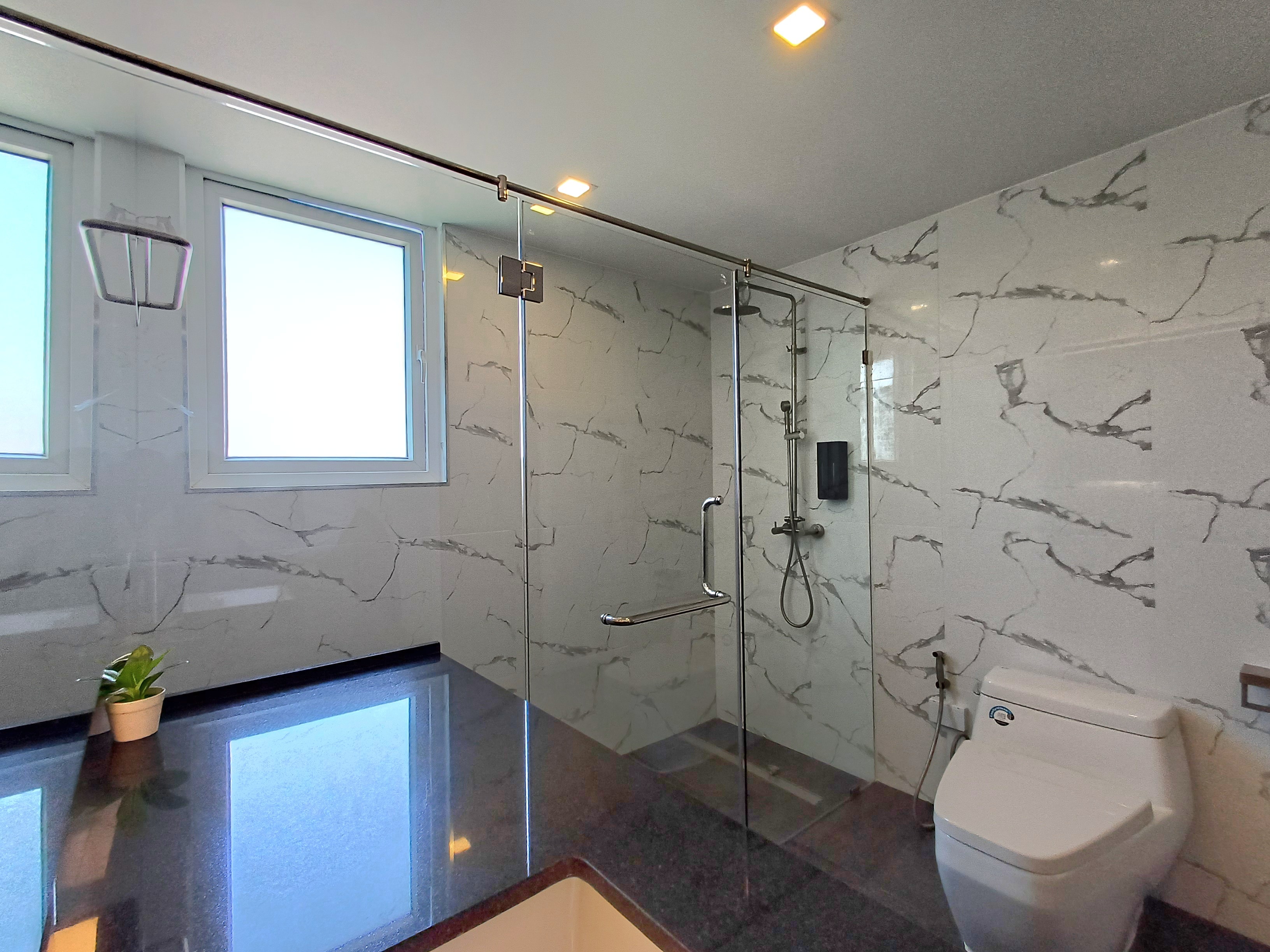 Brand New modern decoration 1 bed 1 bath in Pratamnak for RENT photo 24