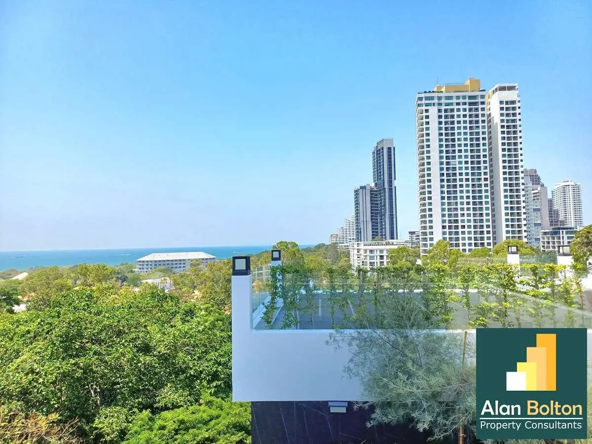 Brand New modern decoration 2 beds 2 baths in Pratamnak for RENT
