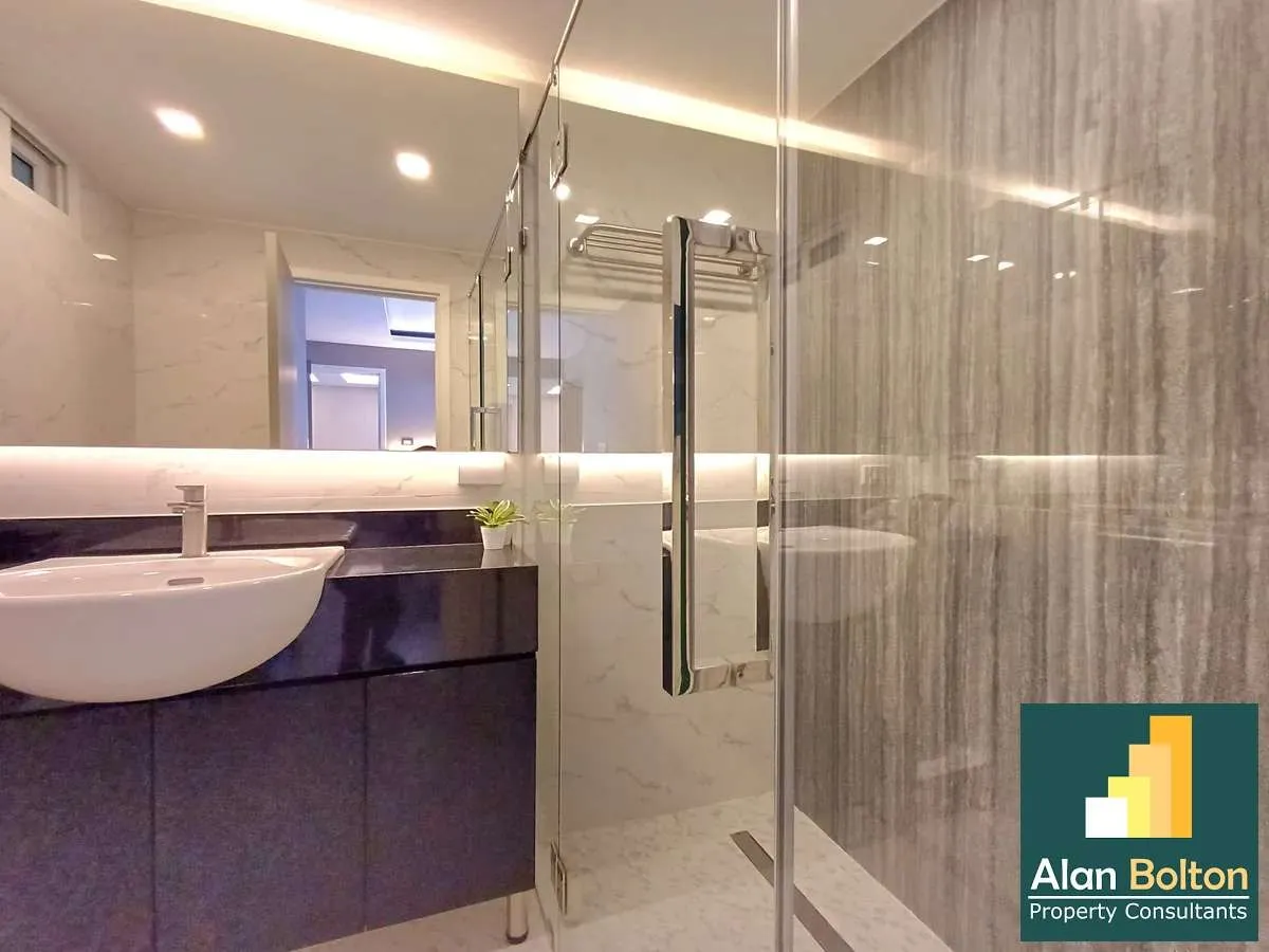 Brand New modern decoration 2 beds 2 baths in Pratamnak for RENT photo 4