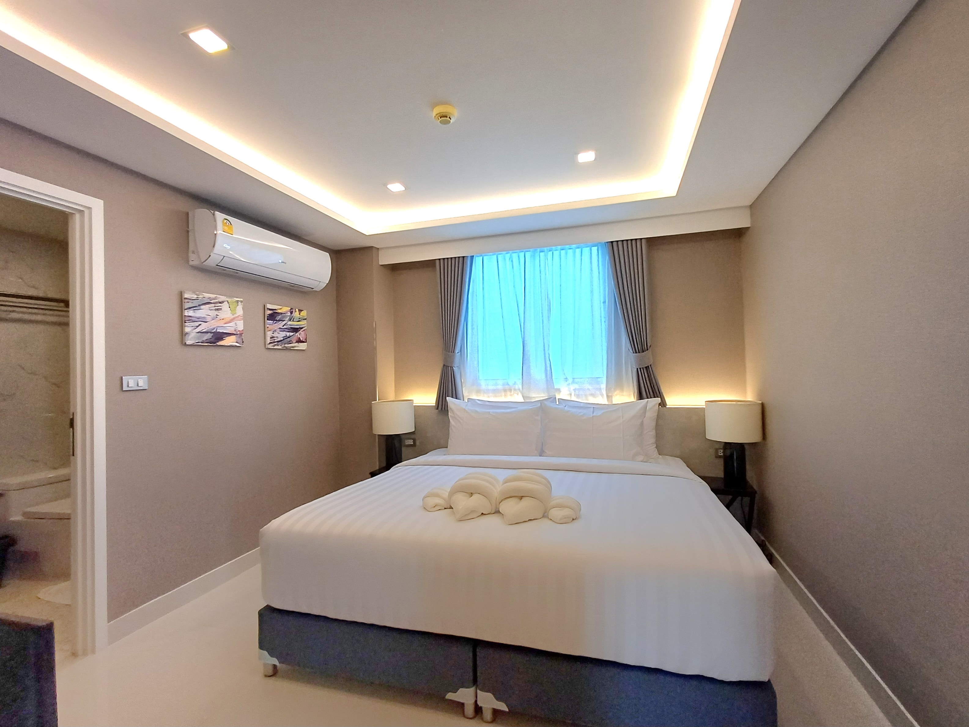 Brand New modern decoration 3 beds 3 baths in Pratamnak for RENT photo 48