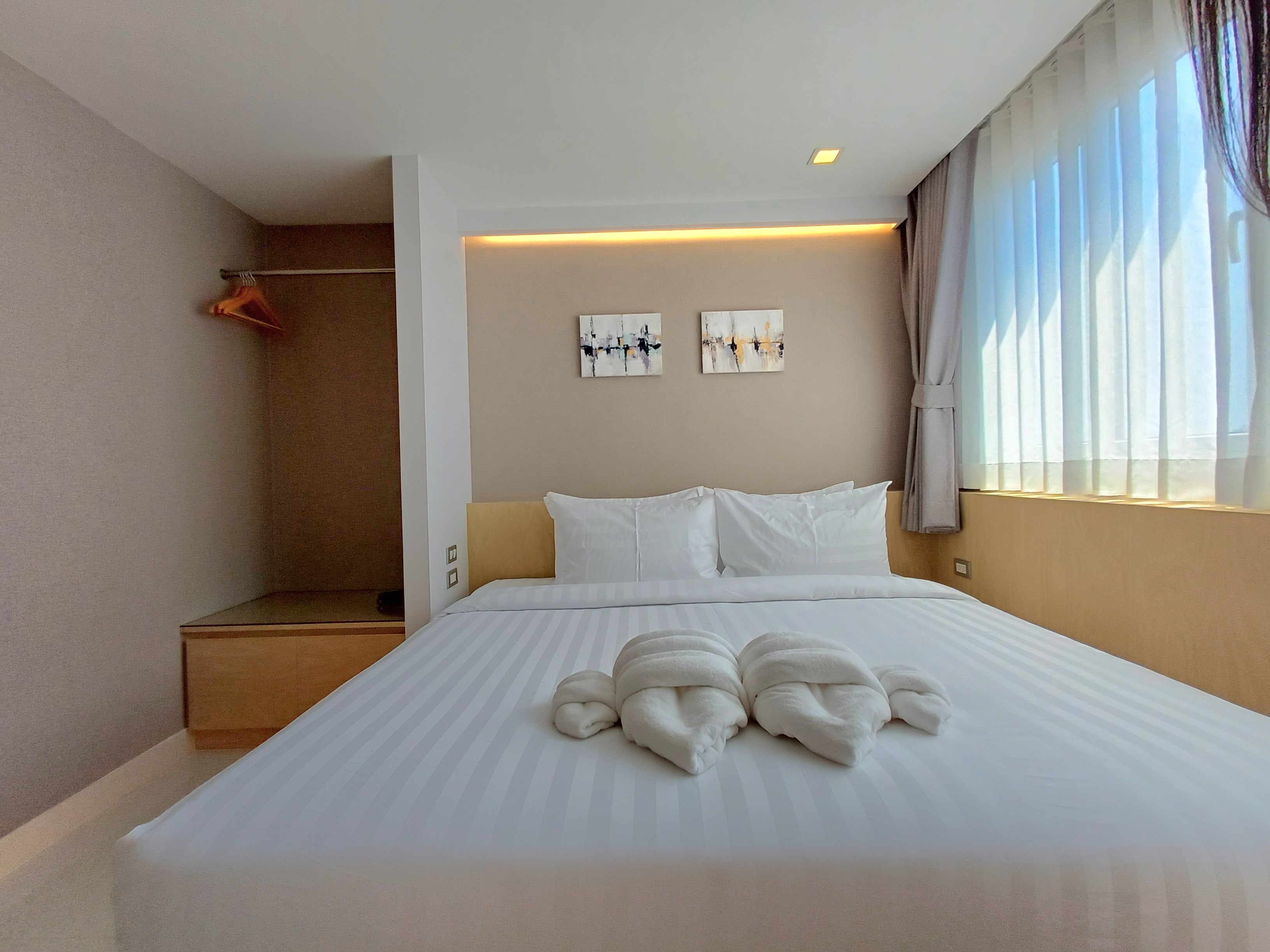 Brand New modern decoration 3 beds 3 baths in Pratamnak for RENT photo 46