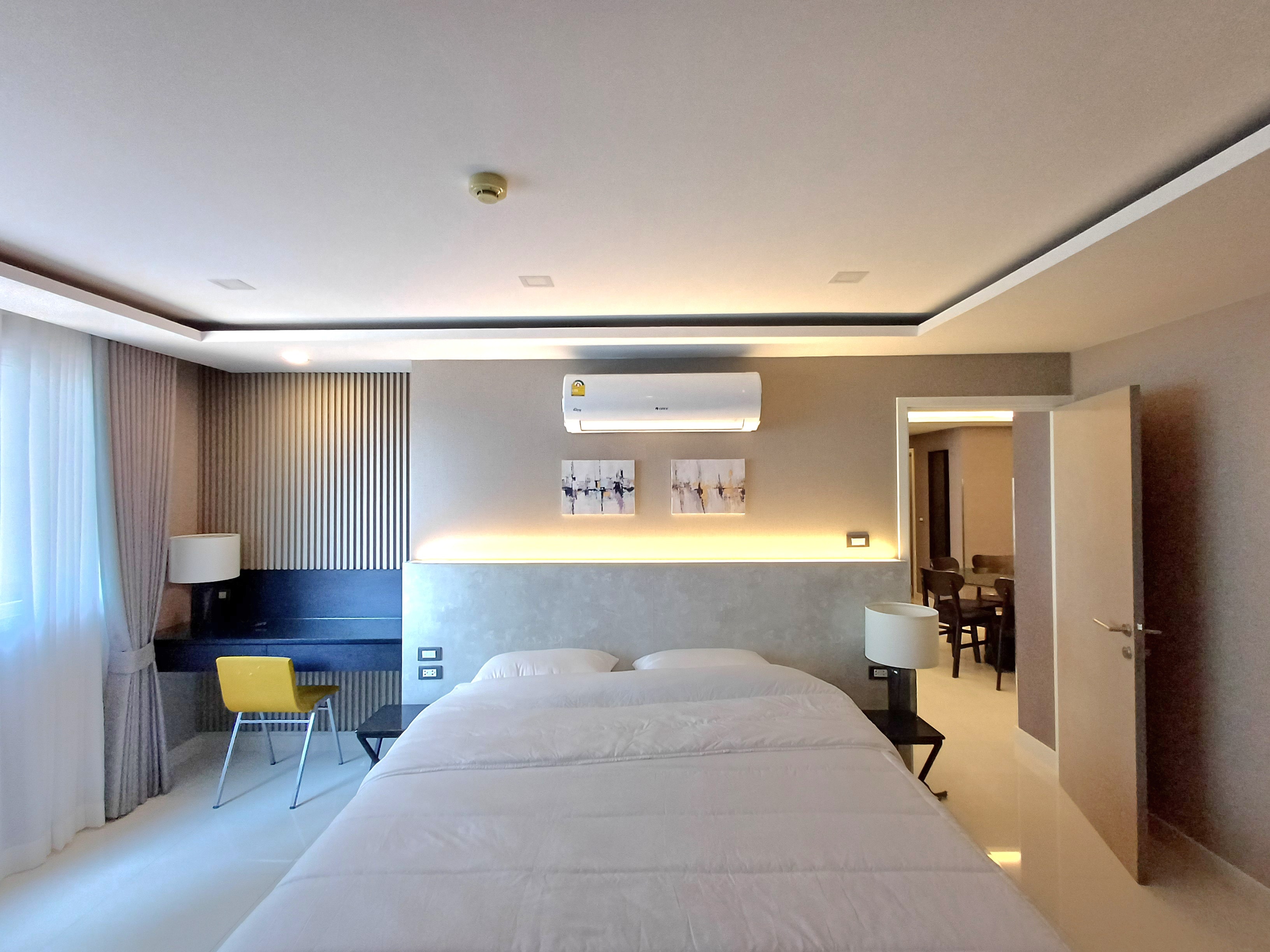 Brand New modern decoration 3 beds 3 baths in Pratamnak for RENT photo 30