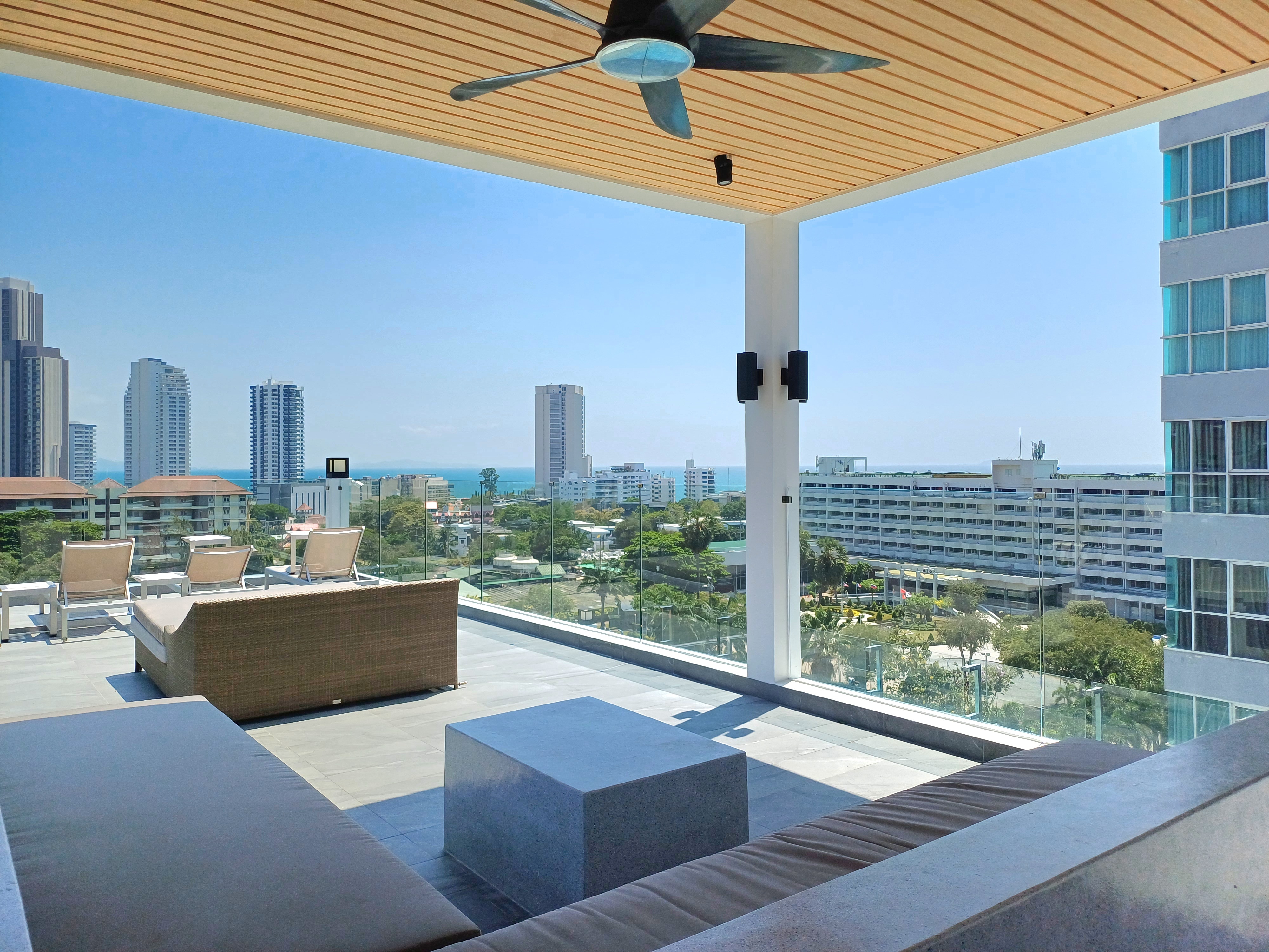 Brand New modern decoration 3 beds 3 baths in Pratamnak for RENT photo 23