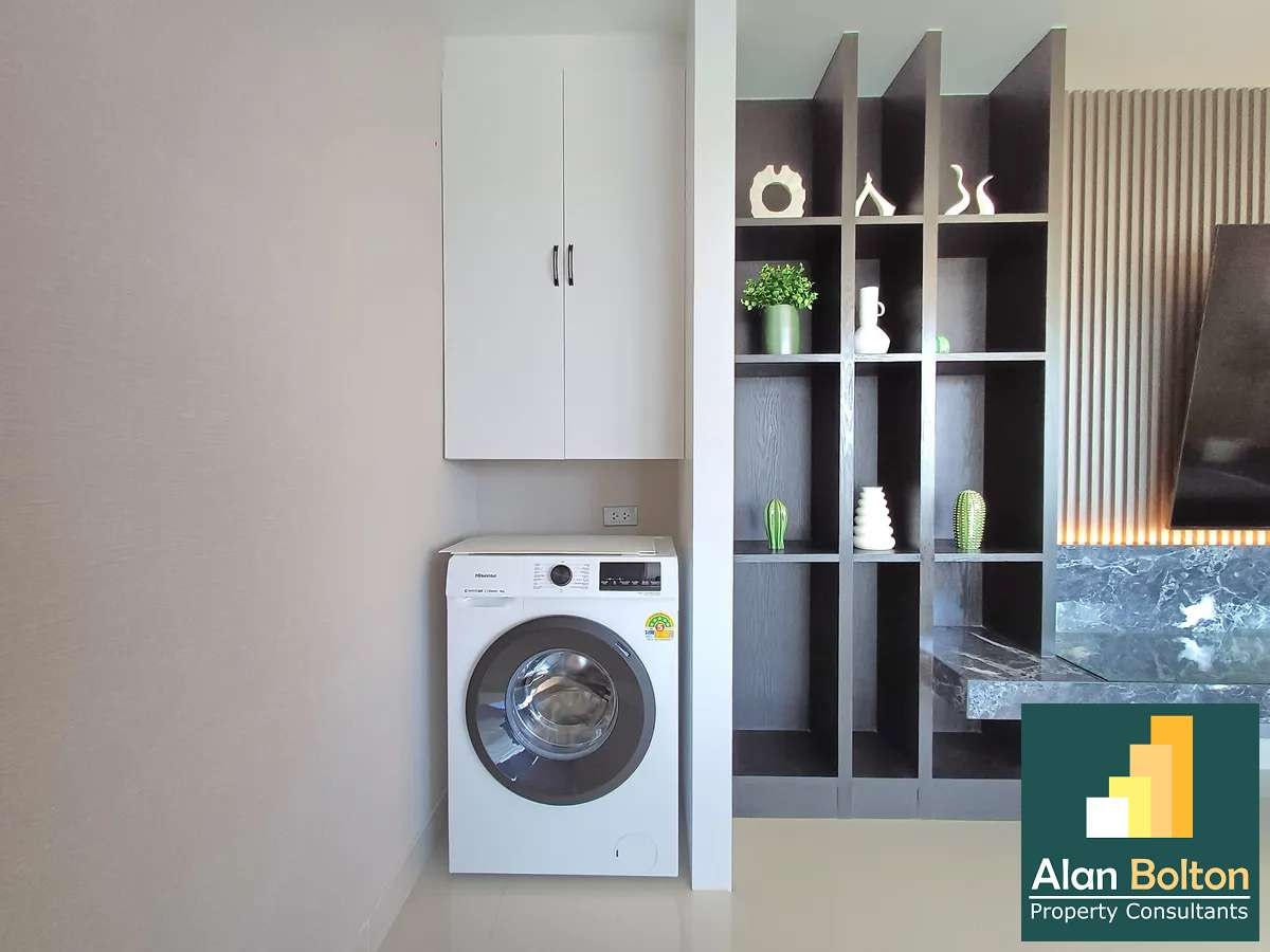 Brand New modern decoration 3 beds 3 baths in Pratamnak for RENT photo 17