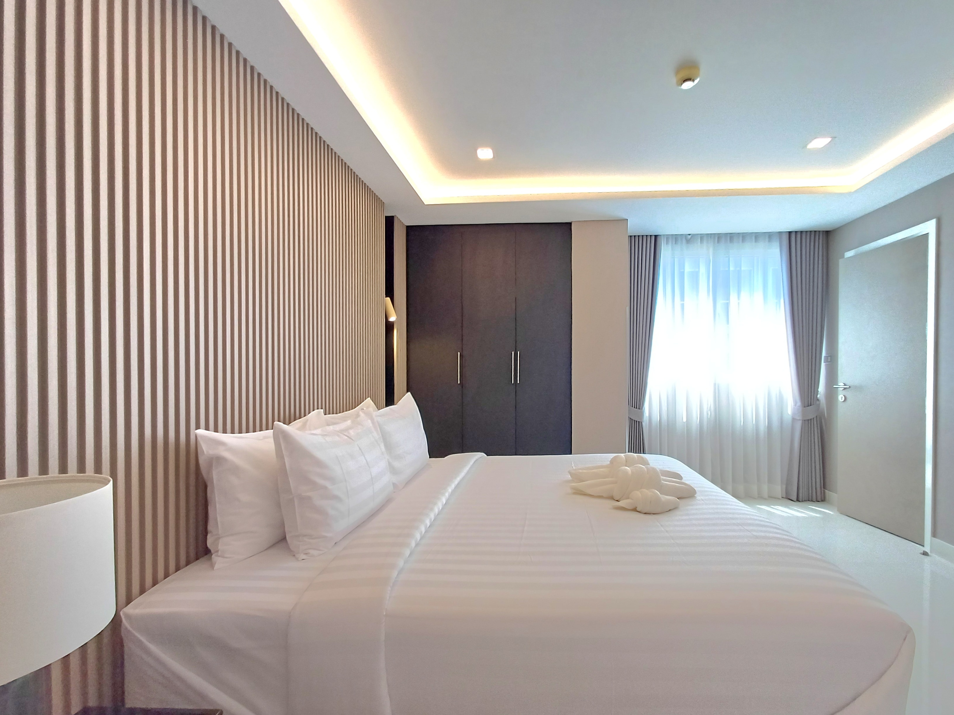 Brand New modern decoration 3 beds 3 baths in Pratamnak for RENT photo 41