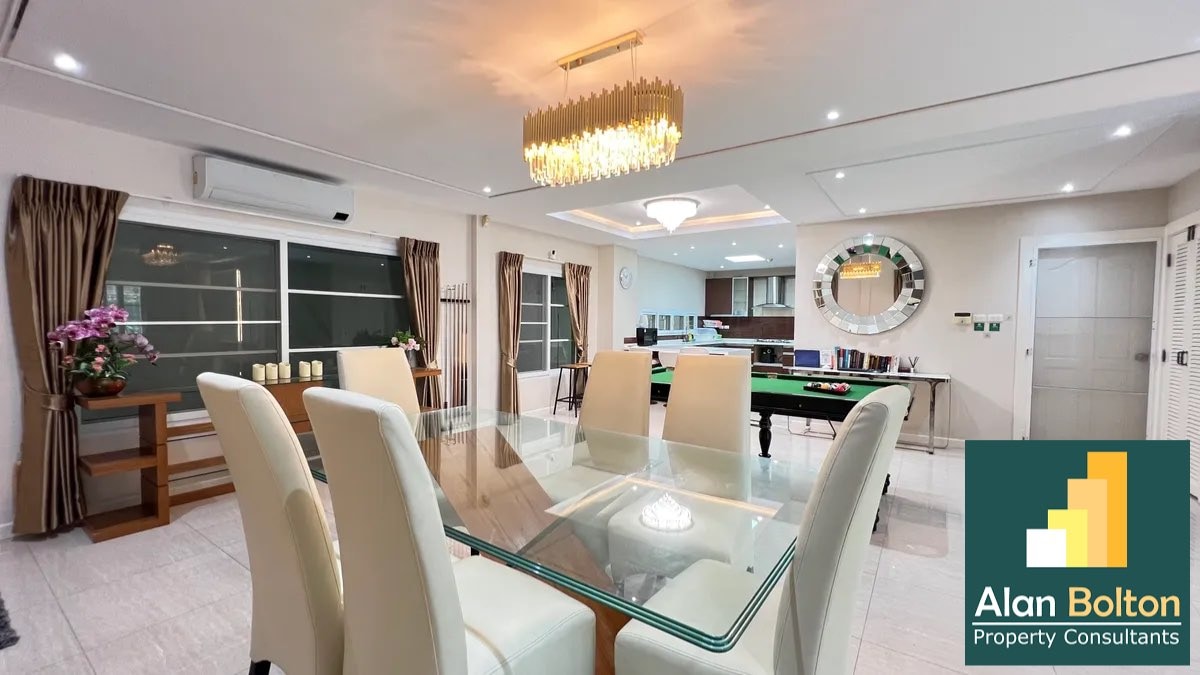 Pool Villa 4 Bedrooms 3 Bathrooms in East Pattaya photo 8