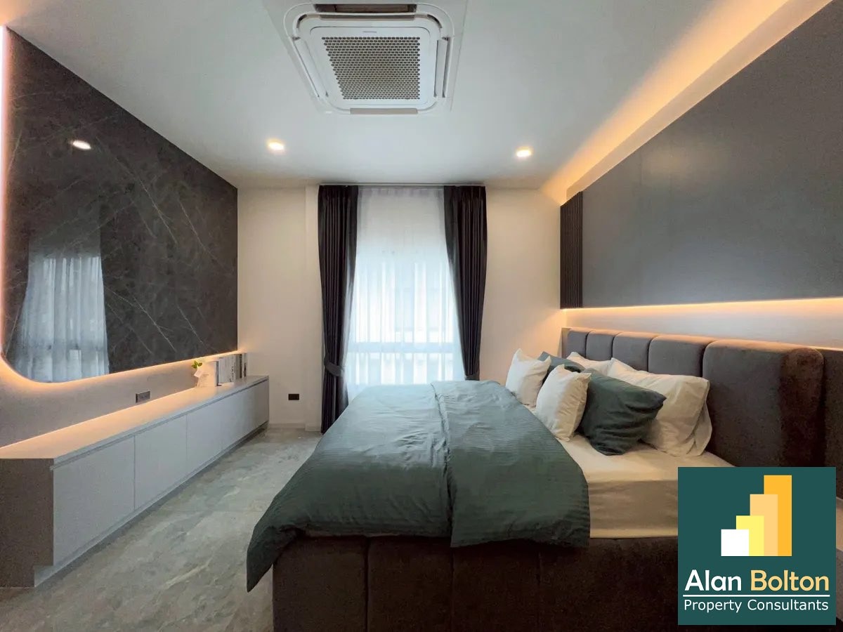 Pool Villa 5 Bedrooms 6 Bathrooms in Jomtien photo 11