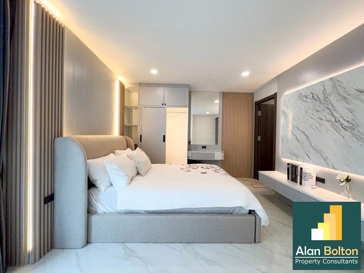 Pool Villa 5 Bedrooms 6 Bathrooms in Jomtien photo 9