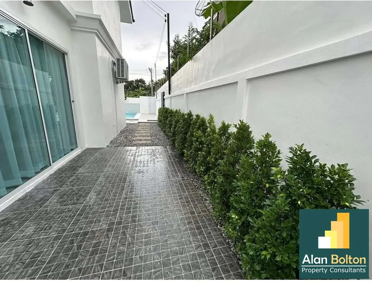 Modern Style Pool Villa 5 beds 5 baths in East Pattaya for SALE/RENT photo 14