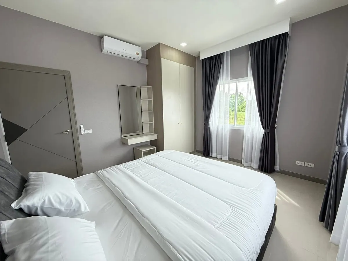 Modern Style Pool Villa 5 beds 5 baths in East Pattaya for SALE/RENT photo 21