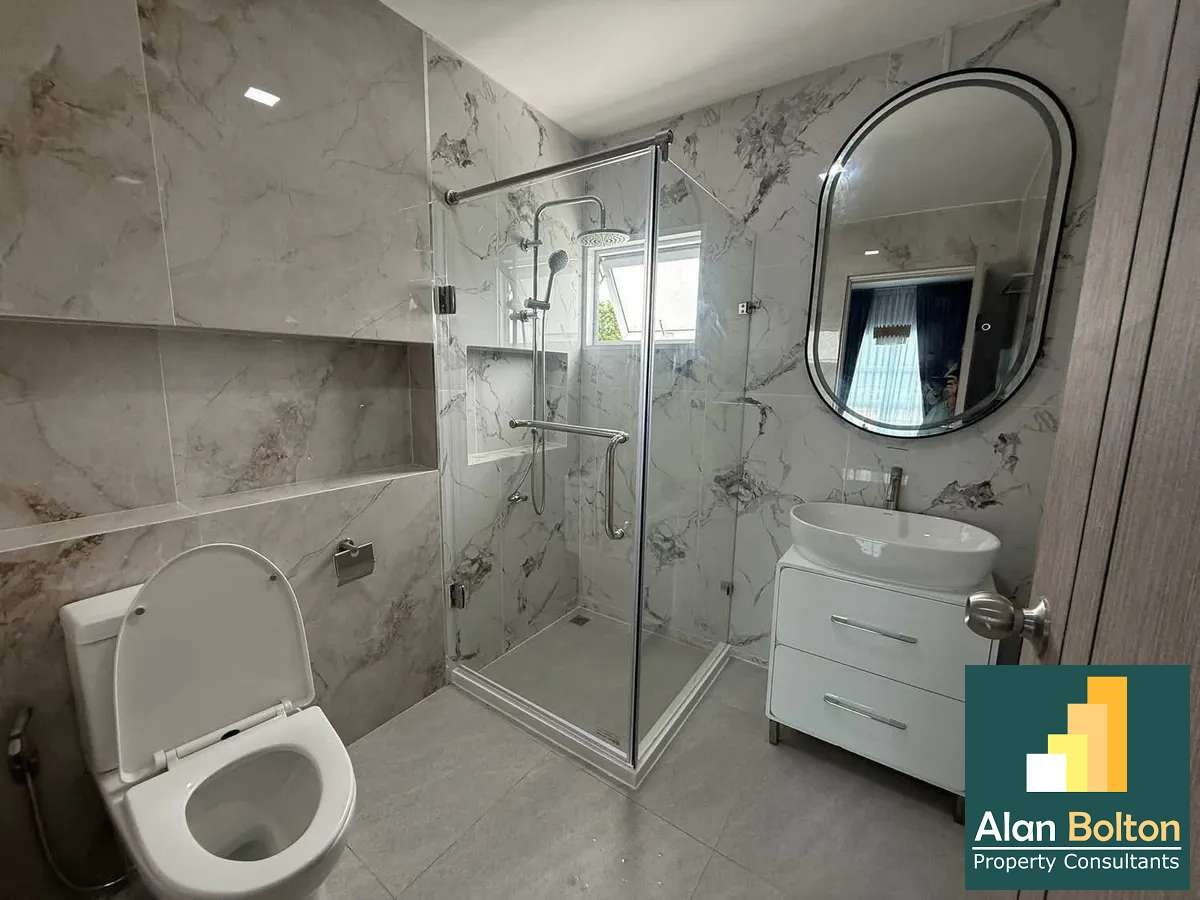 Modern Style Pool Villa 5 beds 5 baths in East Pattaya for SALE/RENT photo 13