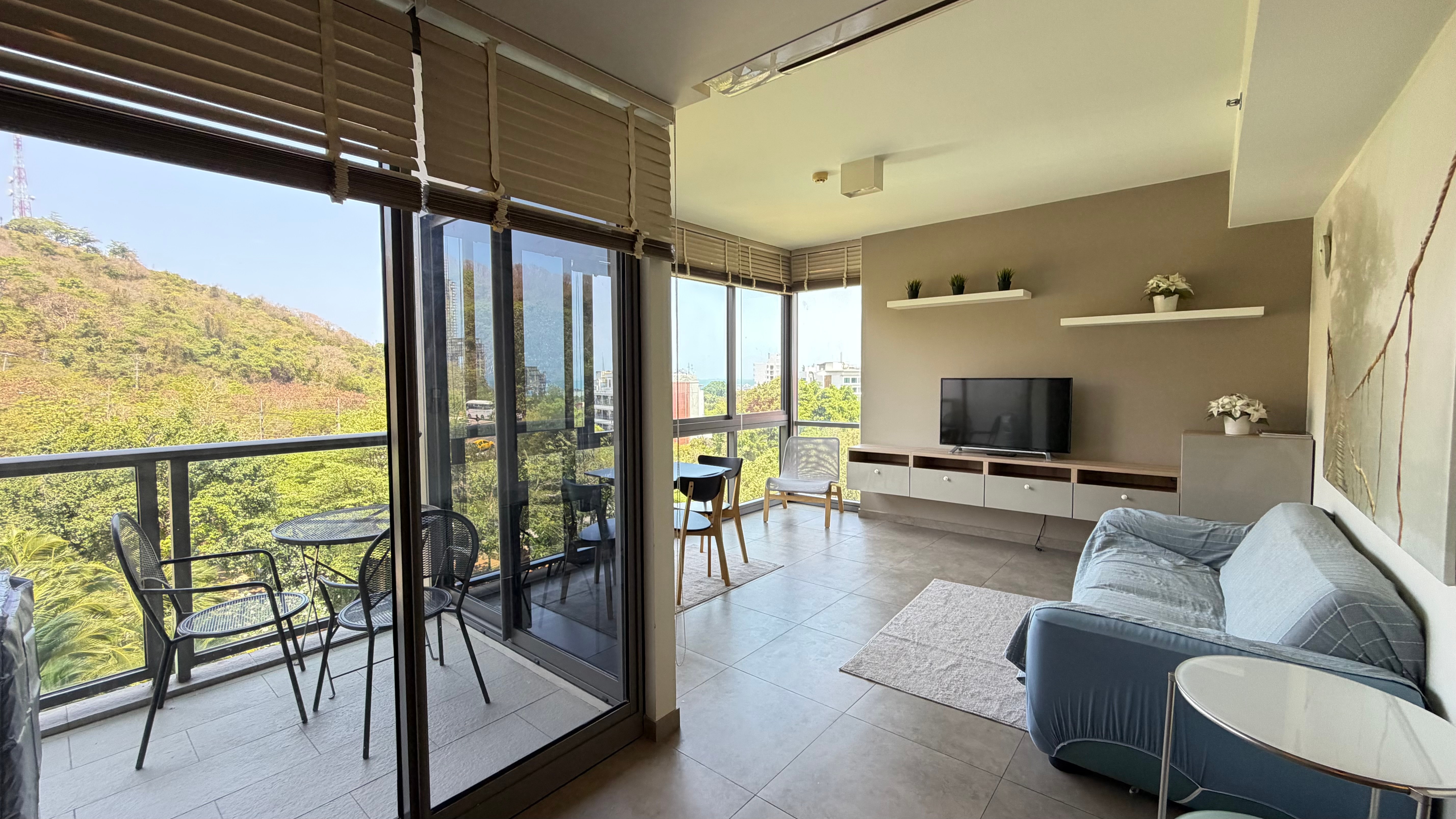Great view two bedroom Condominium For Sale In Prahtamnak photo 15