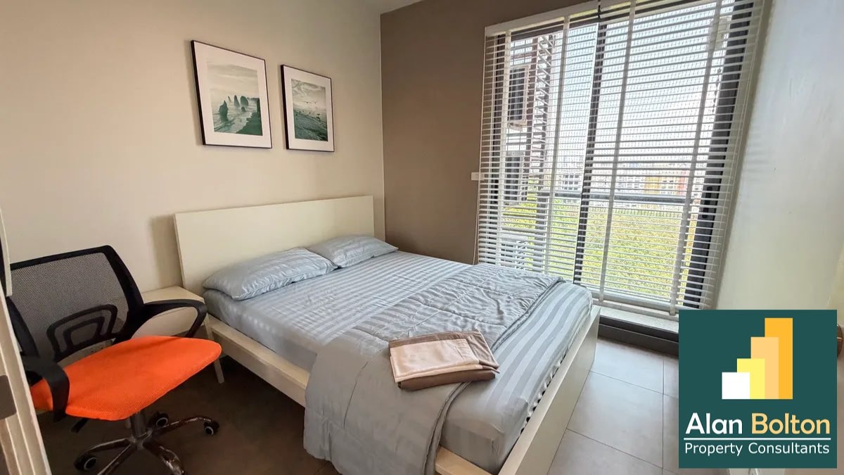 Great view two bedroom Condominium For Sale In Prahtamnak photo 9