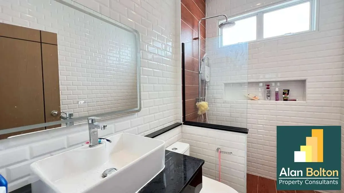 Private house 3 Bedrooms 3 Bathrooms in Mapprachan photo 11