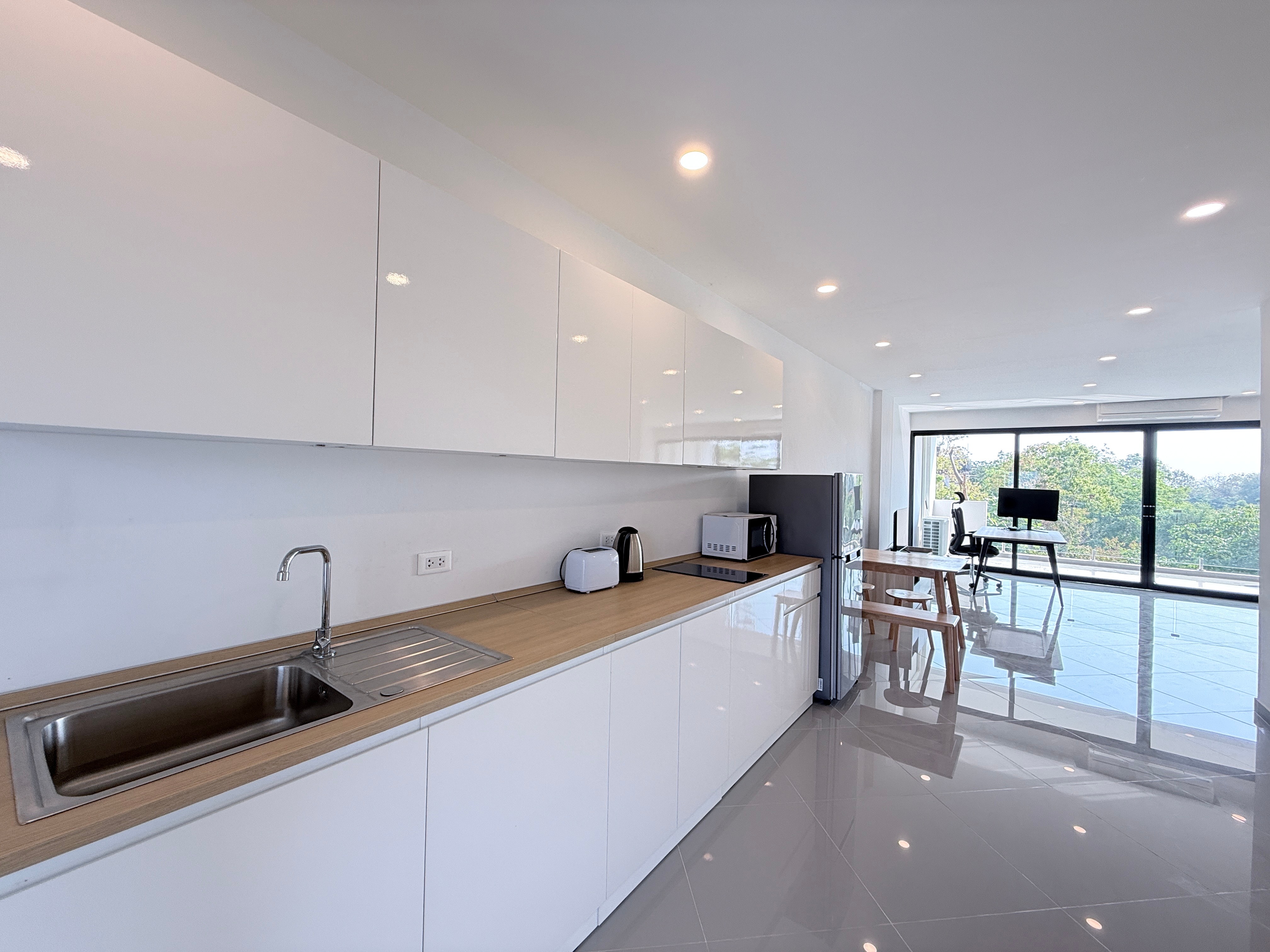 2 Bedroom 2 Bathroom in Pratumnak for Rent photo 37