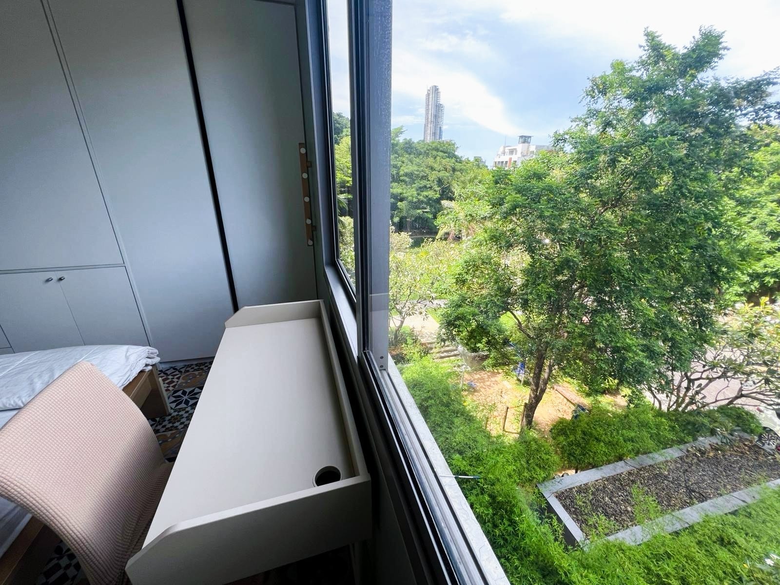 Two Bedroom Condo For Sale in Prahtamnak area photo 9
