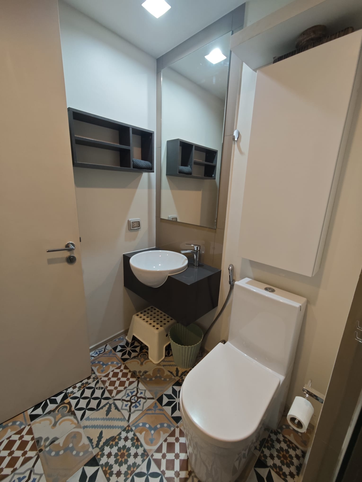 Two Bedroom Condo For Sale in Prahtamnak area photo 6