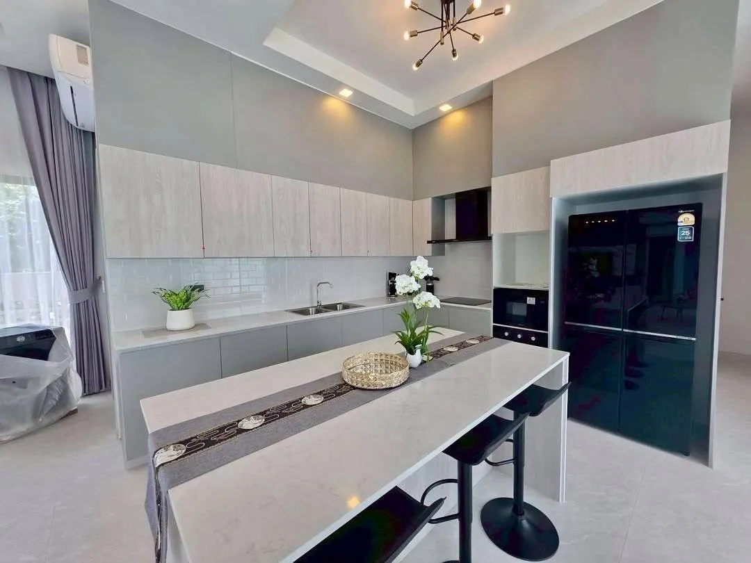 Pool villa 5 Bedrooms 6 Bathrooms in East Pattaya photo 32