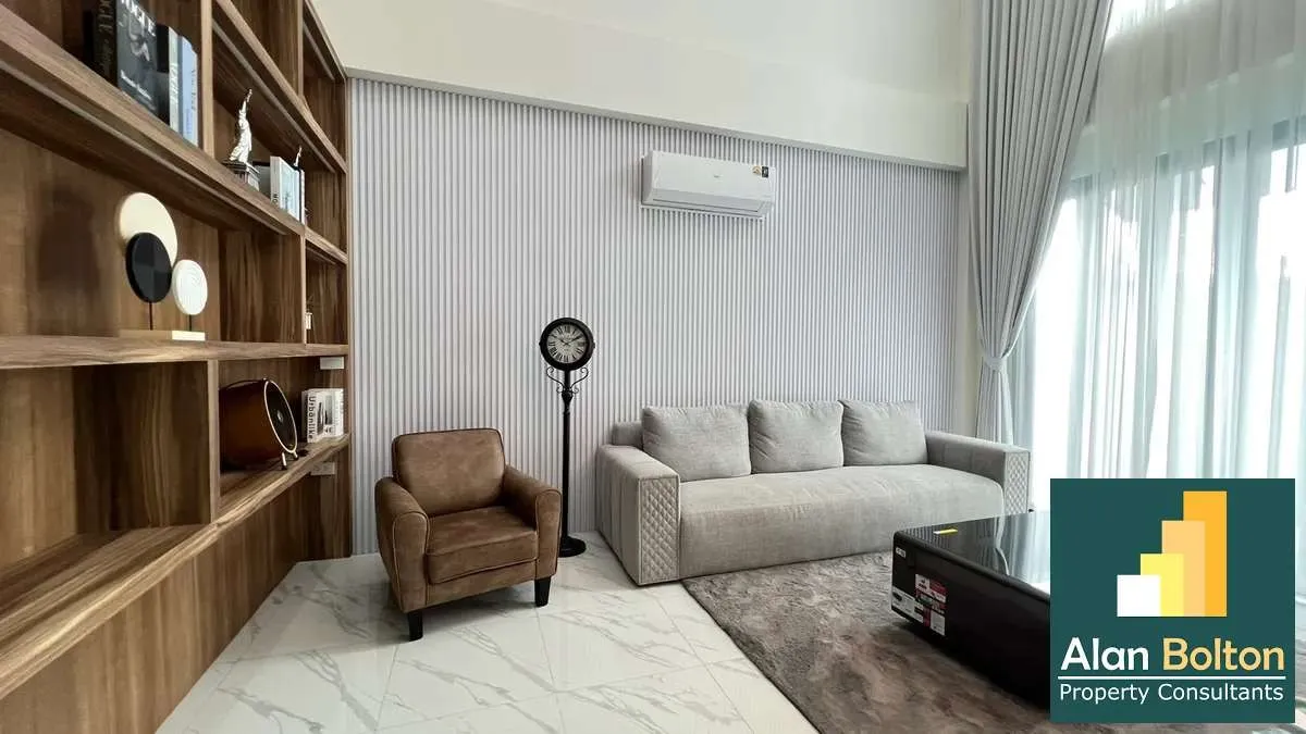 Pool villa 5 Bedrooms 6 Bathrooms in East Pattaya photo 6