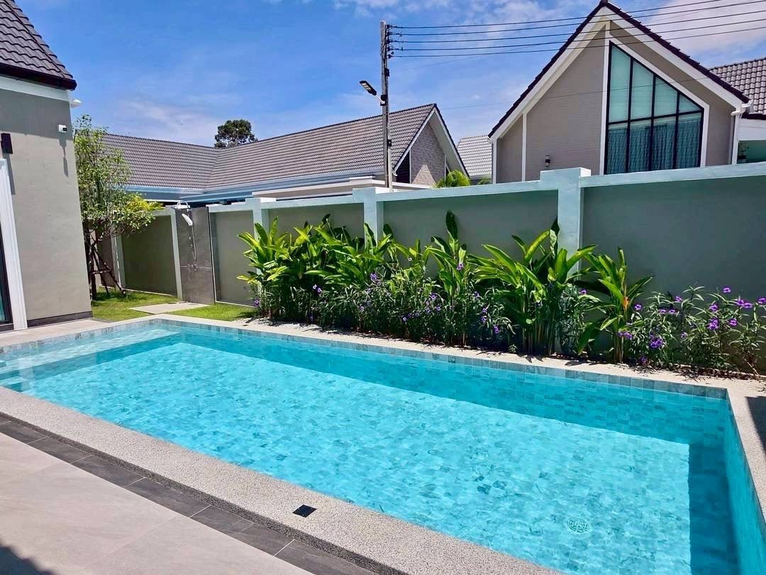 Pool villa 5 Bedrooms 6 Bathrooms in East Pattaya photo 38