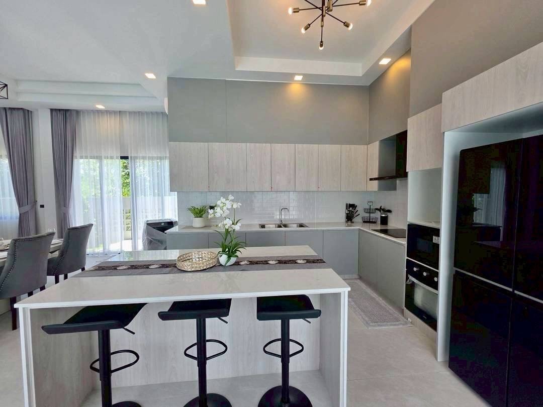 Pool villa 5 Bedrooms 6 Bathrooms in East Pattaya photo 33