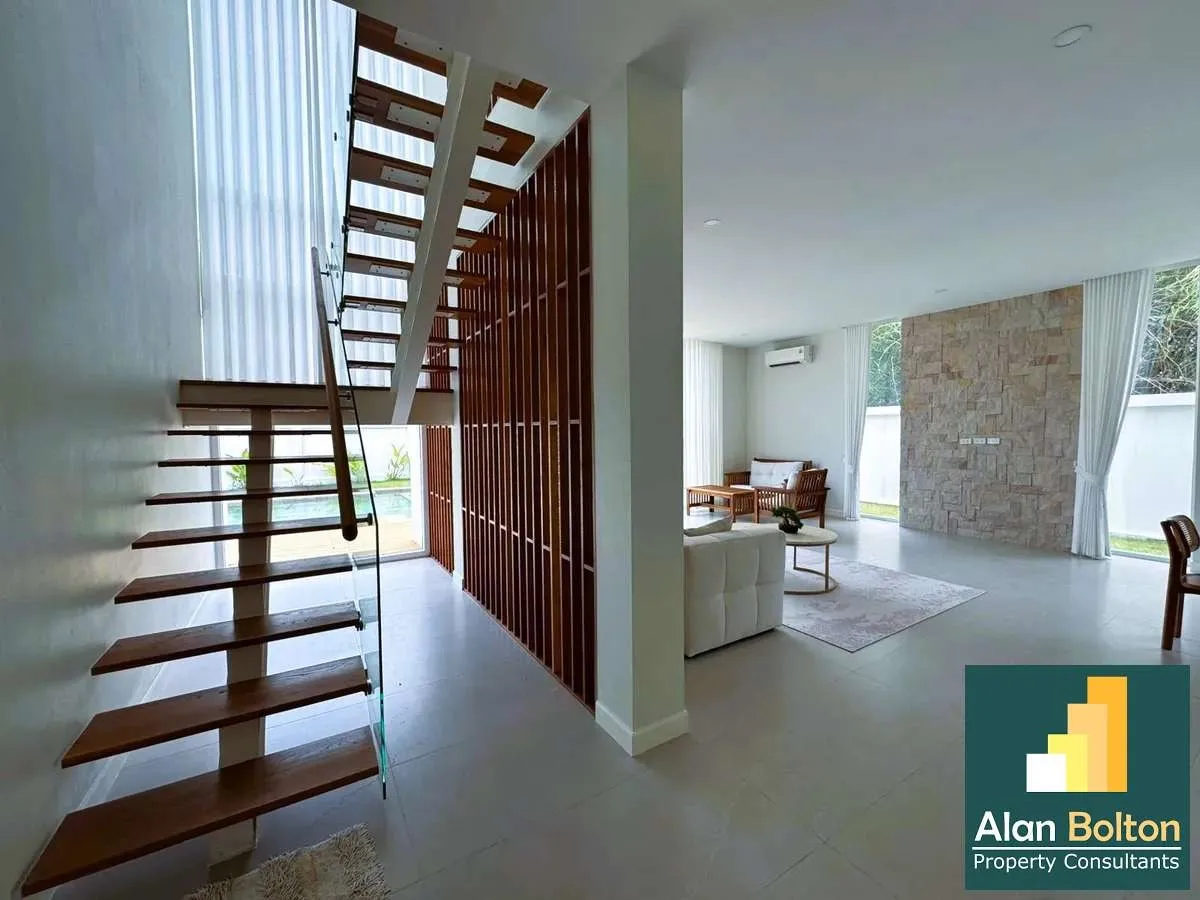 Brand New Modern Luxury 5 Bed 5 Bath Pool Villa Near MapPhrachan Lake photo 18