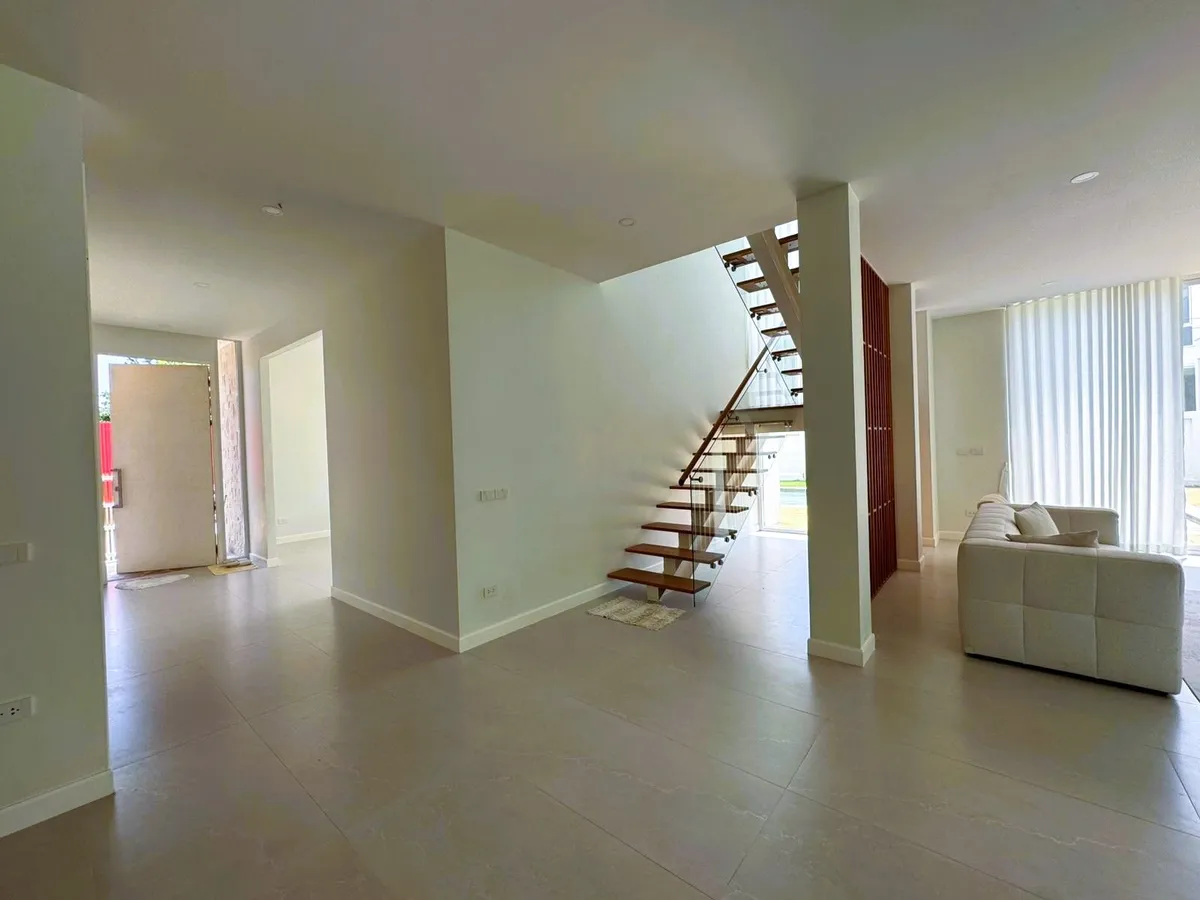 Brand New Modern Luxury 5 Bed 5 Bath Pool Villa Near MapPhrachan Lake photo 48