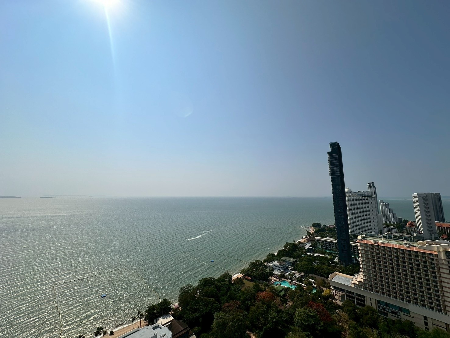Beachfront Corner 3 beds 2 baths in Northpoint for RENT photo 62