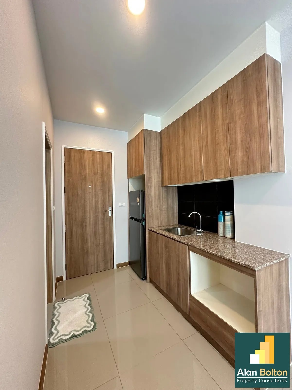 Newly Renovated studio Condo For Sale In Jomtien photo 13