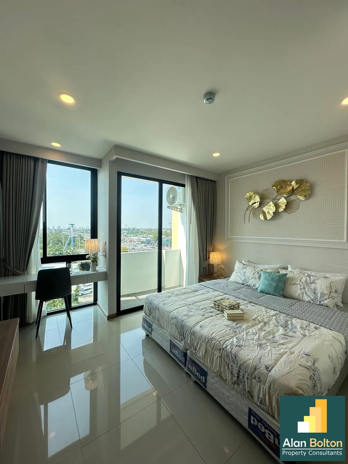 Newly Renovated studio Condo For Sale In Jomtien photo 4