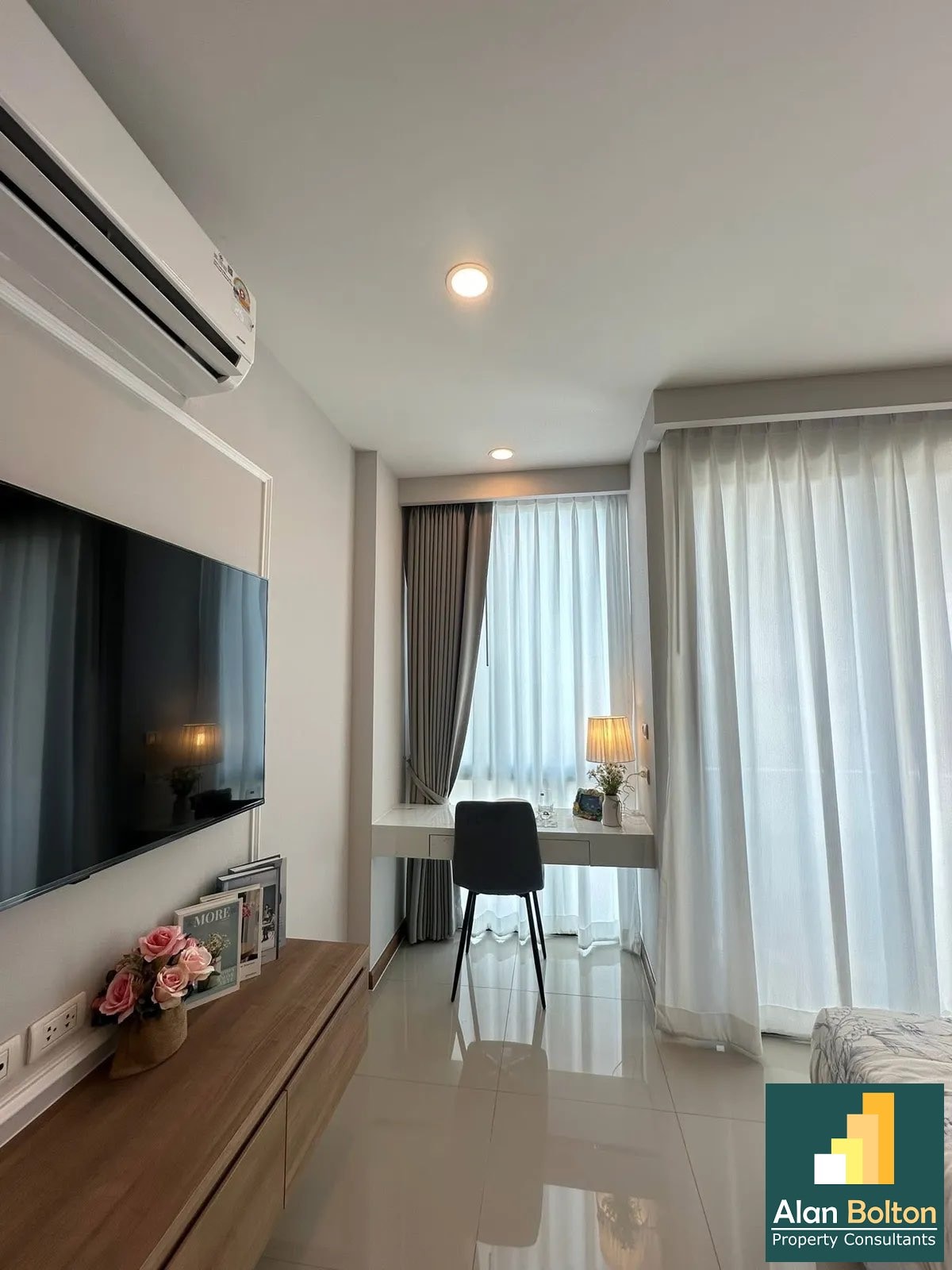 Newly Renovated studio Condo For Sale In Jomtien photo 15