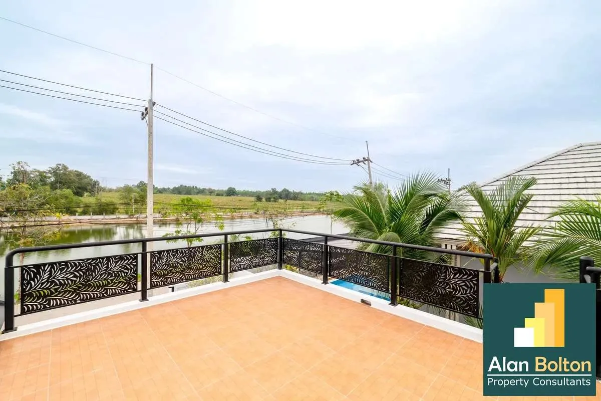 Brand New Pool Villa 3 beds 4 bath in East Pattaya for SALE photo 7